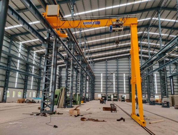 Double Girder EOT Crane for Construction Sites in India